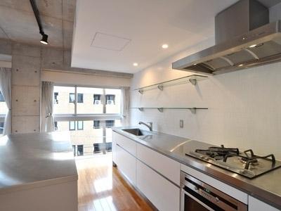 港区赤坂６丁目のマンション