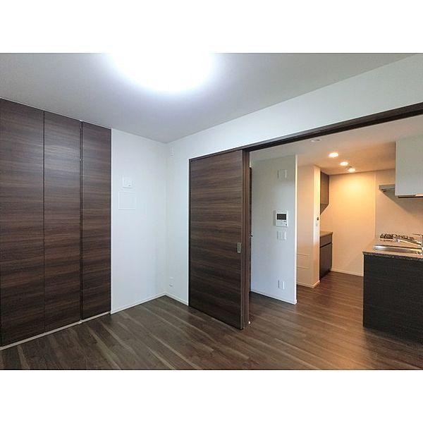 新宿区戸山３丁目のマンション