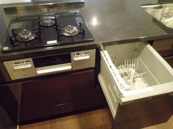 中央区新川２丁目のマンション
