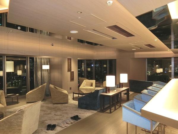 中央区新川２丁目のマンション