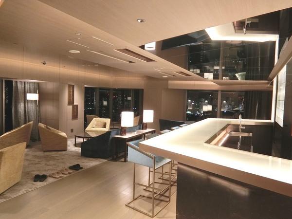 中央区新川２丁目のマンション