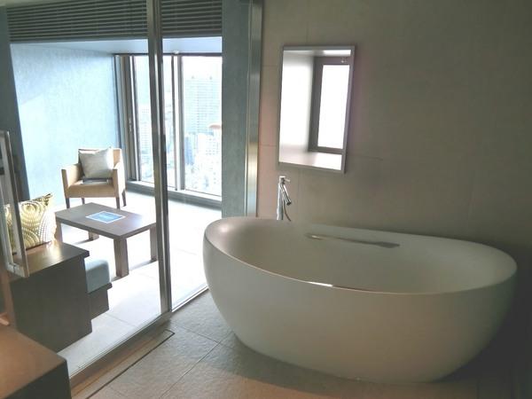 中央区新川２丁目のマンション