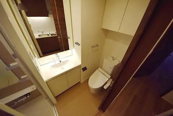 千代田区東神田２丁目のマンション