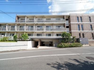 渋谷区富ヶ谷２丁目のマンション