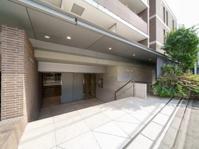 渋谷区富ヶ谷２丁目のマンション