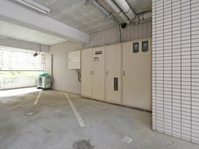 新宿区市谷甲良町のマンション