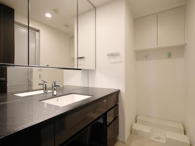 港区西麻布２丁目のマンション