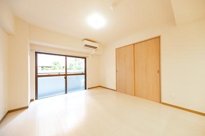 中央区築地７丁目のマンション