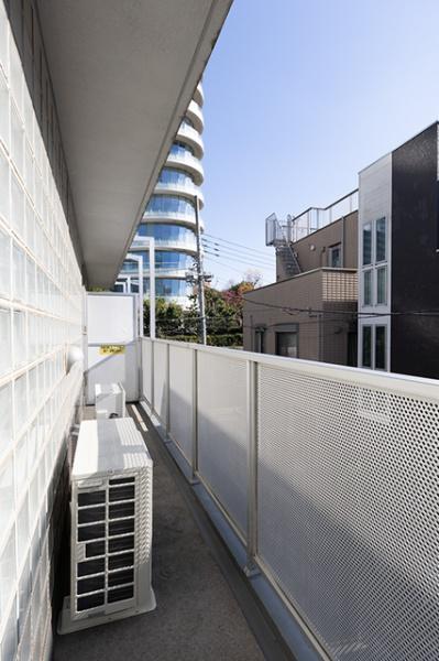 港区南青山２丁目のマンション