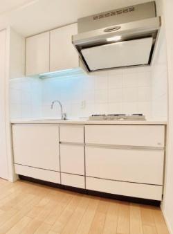 港区三田５丁目のマンション