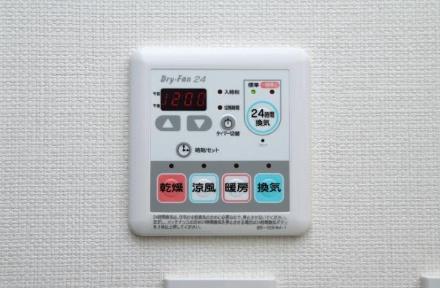 港区三田５丁目のマンション