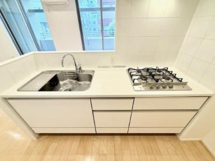 港区三田５丁目のマンション