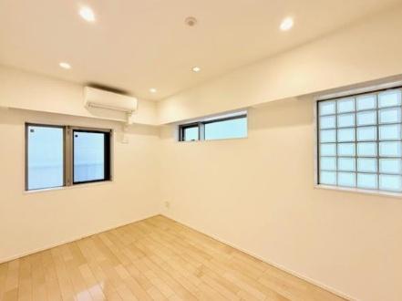 港区三田５丁目のマンション