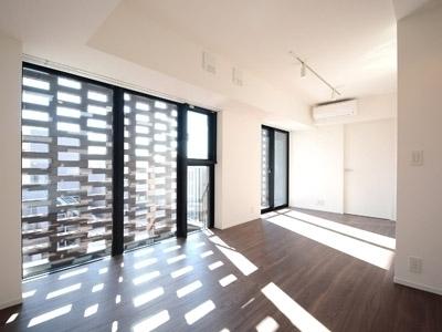 港区赤坂６丁目のマンション