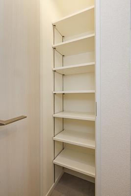 中央区新川１丁目のマンション