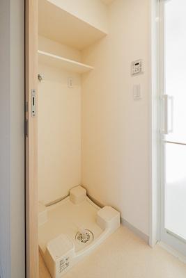中央区新川１丁目のマンション