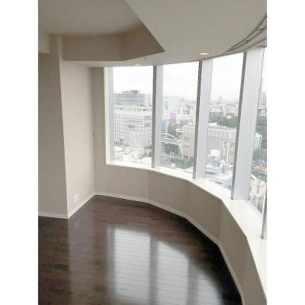 渋谷区代々木１丁目のマンション