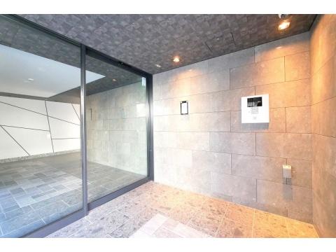 新宿区市谷鷹匠町のマンション