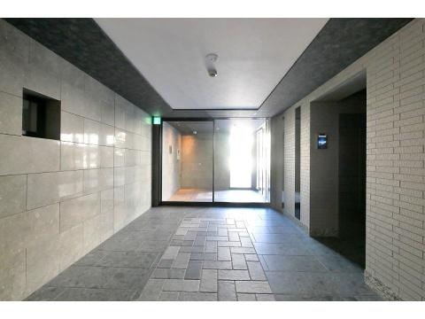 新宿区市谷鷹匠町のマンション
