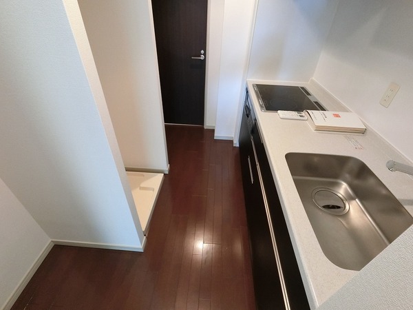 中央区新富２丁目のマンション