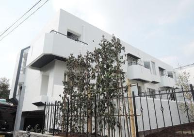 世田谷区野沢３丁目のマンション
