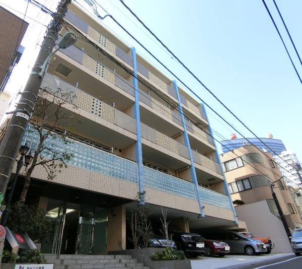 渋谷区代々木４丁目のマンション