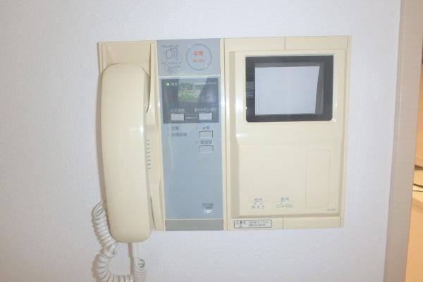 港区三田３丁目のマンション