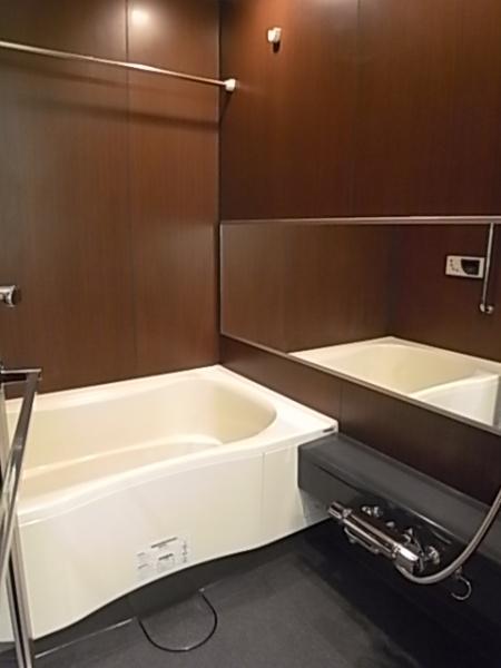 港区東新橋２丁目のマンション