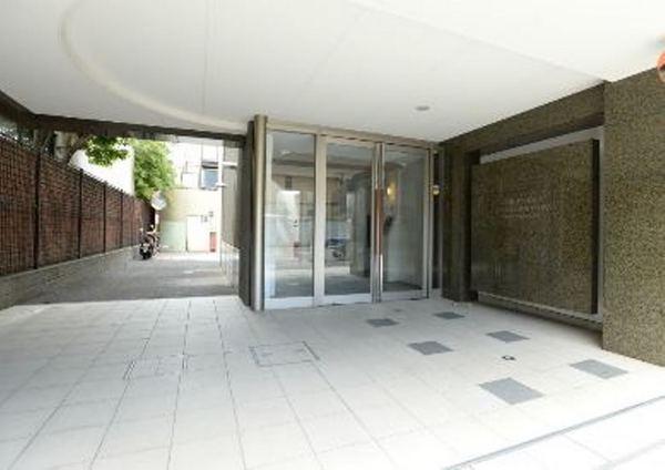 渋谷区上原２丁目のマンション
