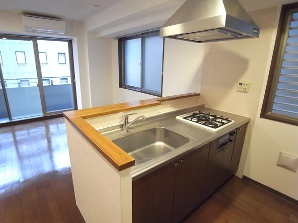 港区芝２丁目のマンション