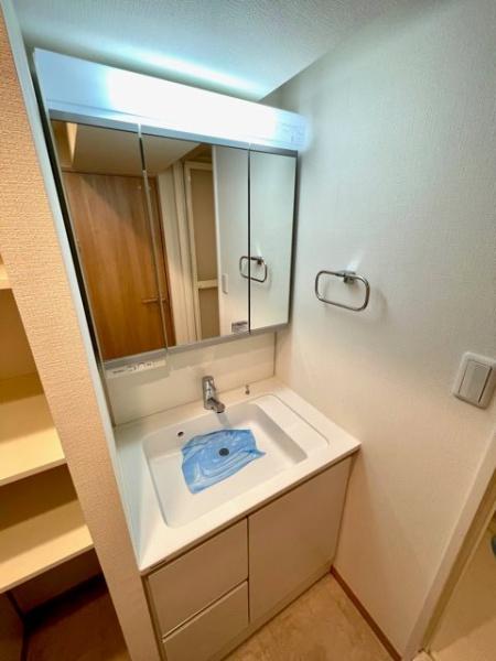 渋谷区東３丁目のマンション
