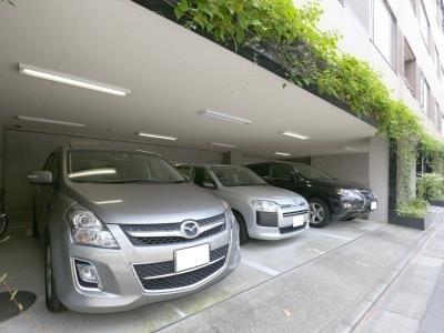 渋谷区富ヶ谷２丁目のマンション
