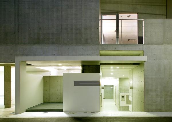 港区西麻布３丁目のマンション