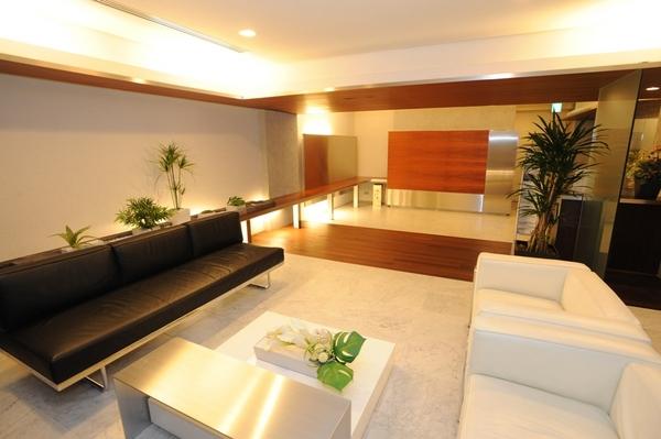 港区麻布十番２丁目のマンション