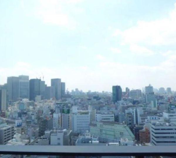 千代田区神田東松下町のマンション