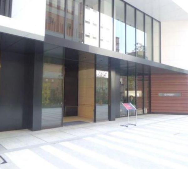 千代田区神田東松下町のマンション