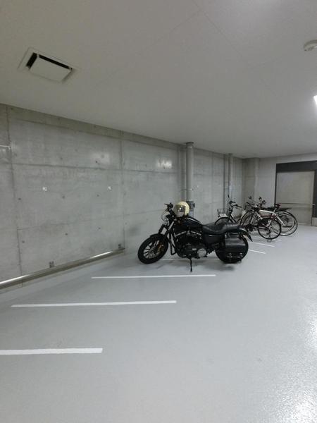 渋谷区東３丁目のマンション
