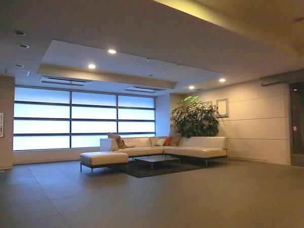 渋谷区千駄ヶ谷３丁目のマンション
