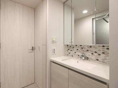 渋谷区本町３丁目のマンション
