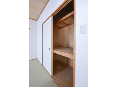 中央区新川２丁目のマンション