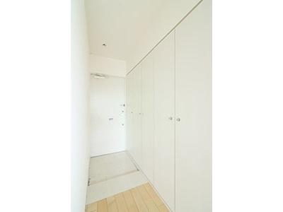 中央区八丁堀４丁目のマンション