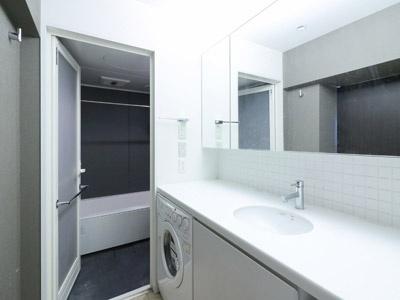 中央区八丁堀４丁目のマンション