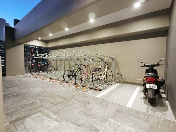 渋谷区渋谷４丁目のマンション