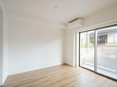 渋谷区富ヶ谷２丁目のマンション