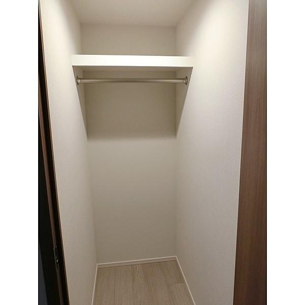 港区三田２丁目のマンション