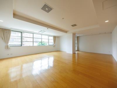 渋谷区神宮前２丁目のマンション