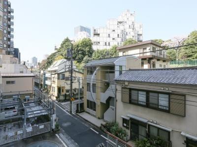 港区六本木２丁目のマンション