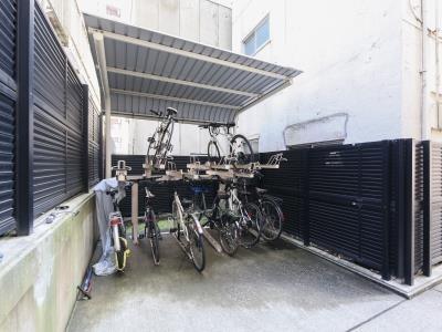 港区六本木２丁目のマンション
