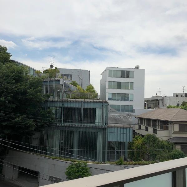 渋谷区鉢山町のマンション