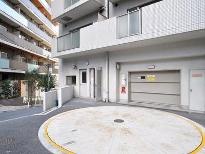 港区六本木３丁目のマンション